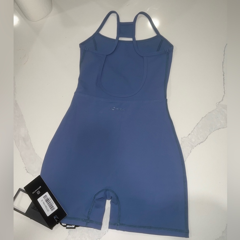 BO+TEE Scoop Neckline Open Back Unitard in Slate Blue - Picture 3 of 10